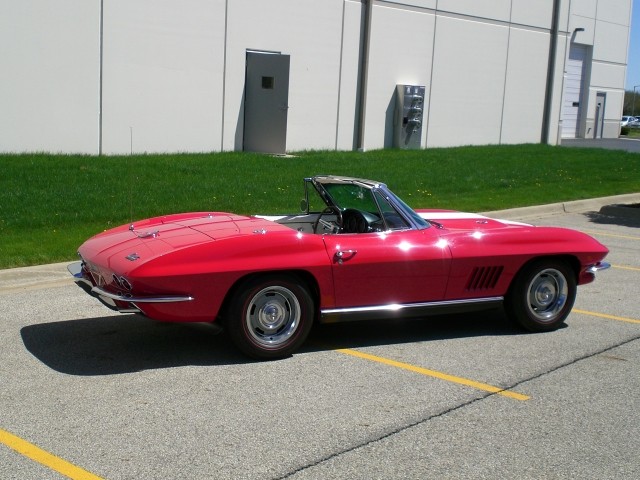 1967 Chevrolet Corvette 427/ 400 HP 427 - Automatic, A/C 1 of 16 Made